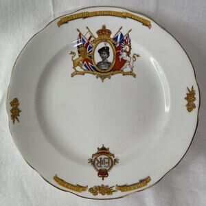 QUEEN ELIZABETH II June 2nd 1953 Coronation Plate Radfords Bone China